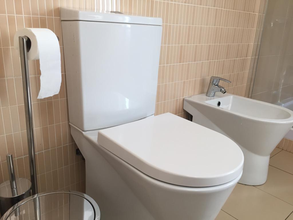 现代孔德巴朗斯斯公寓 Lisboa 客房 照片